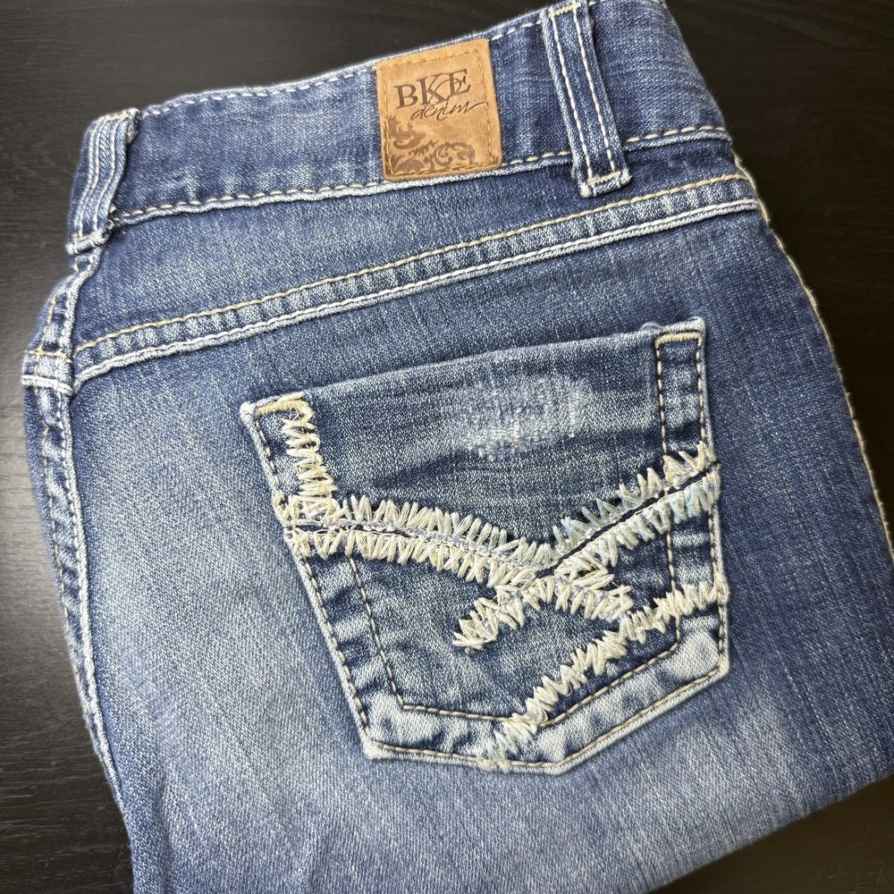 BKE Denim Culture Boot Womens Jeans 28x31.5 Fits 31x29.5 Denim White‎ Stitch